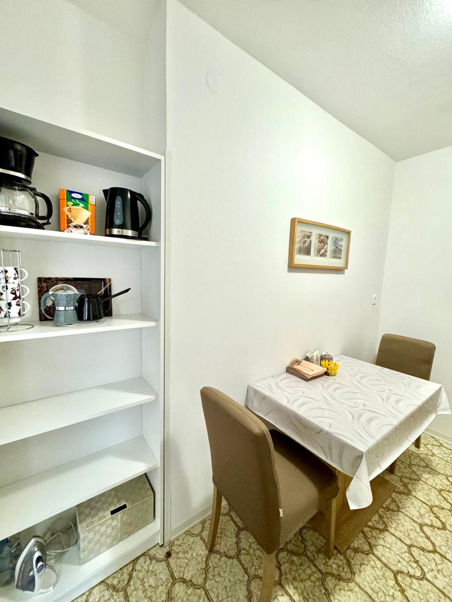 Kontrada Apartment *
