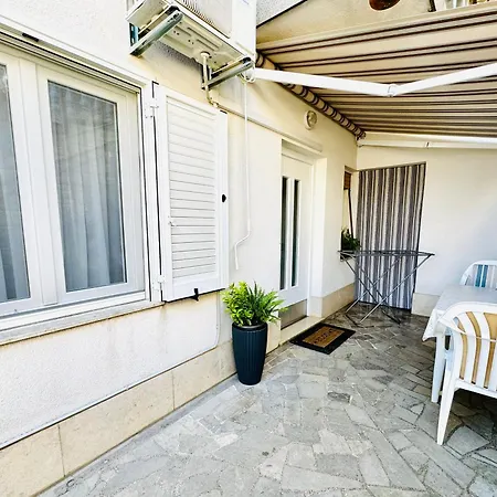 Apartment Kontrada Umag Exterior photo